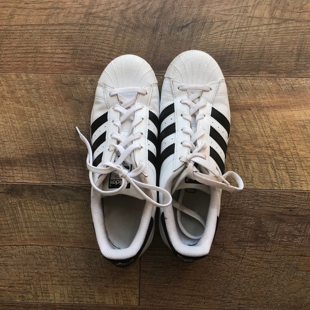 Adidas Superstar Shoes 👟
